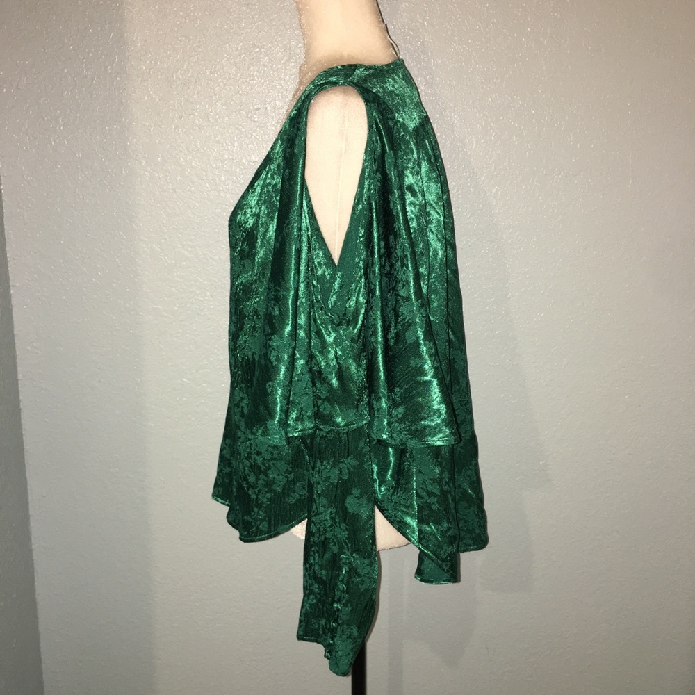 Free People Cold Shoulder Green Blouse Hi-Low - Picture 2 of 4